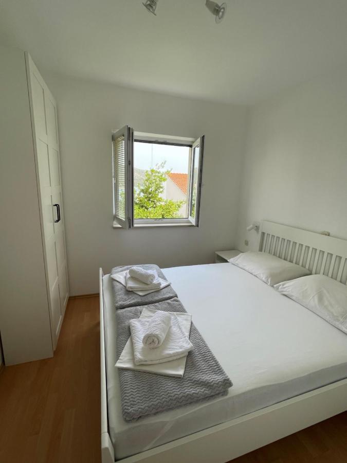 Apartments Vito Trogir Exterior foto